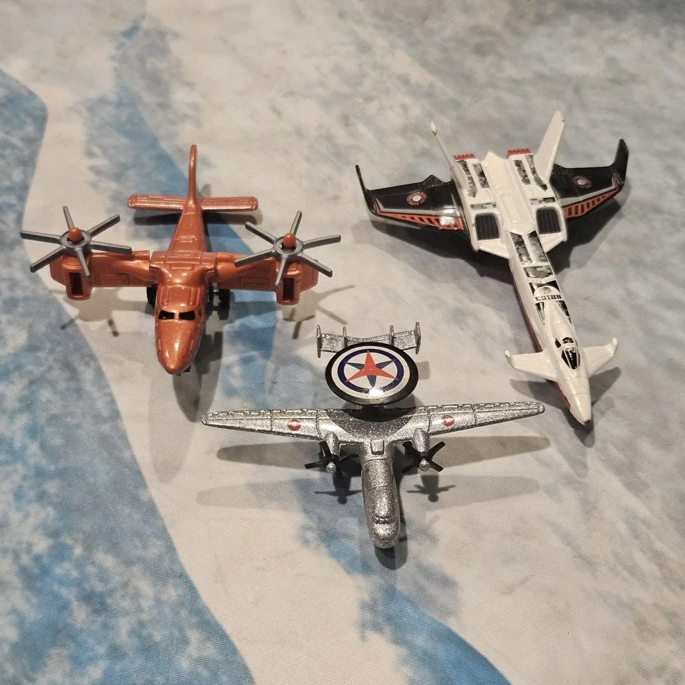 Diecast Toy Airplane Aircraft Lot of 3 Cargo Plane Jet Propeller